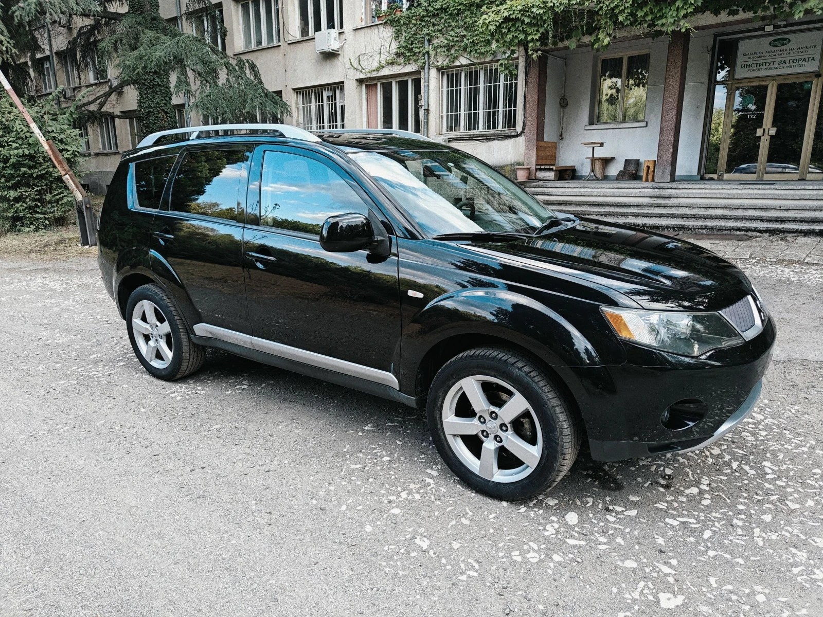 Mitsubishi Outlander 2.4  4WD - изображение 6