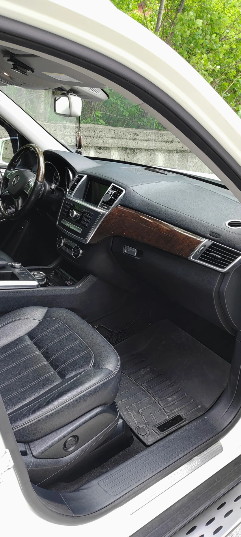 Mercedes-Benz GL 350 350, снимка 10 - Автомобили и джипове - 54138842