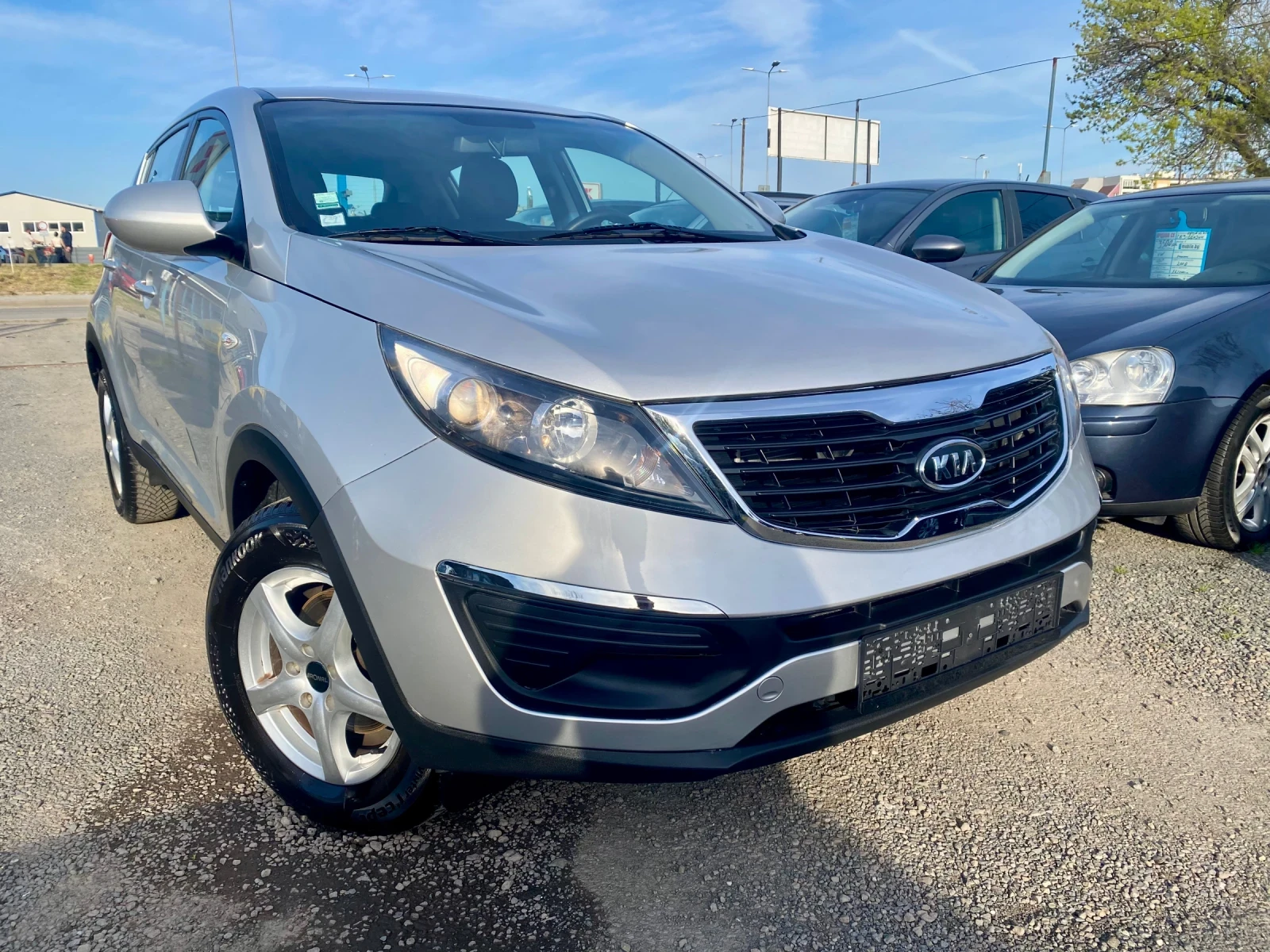 Kia Sportage, снимка 2 - Автомобили и джипове - 54304950