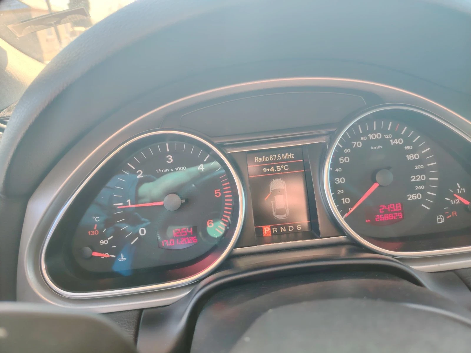 Audi Q7 3000TDI, снимка 4 - Автомобили и джипове - 54366445