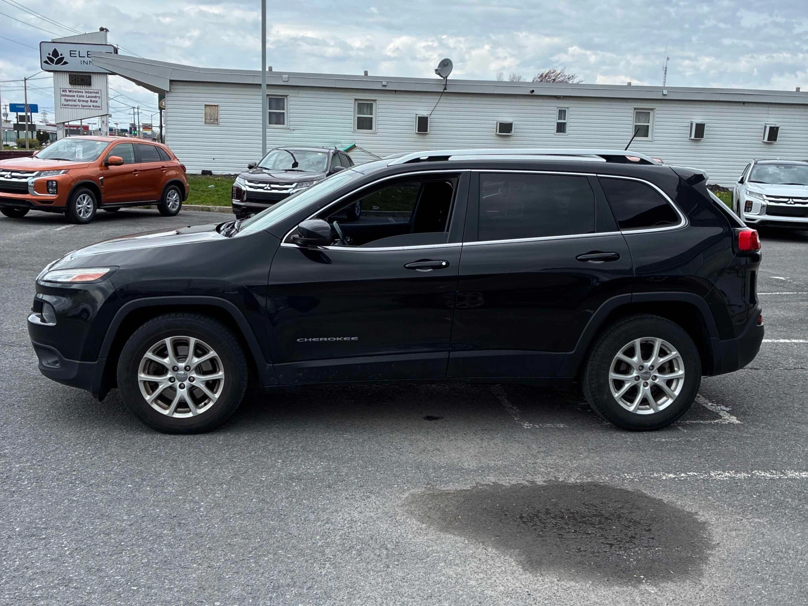 Jeep Cherokee 2.4L 4cyl FWD | Mobile.bg � ����������� 2
