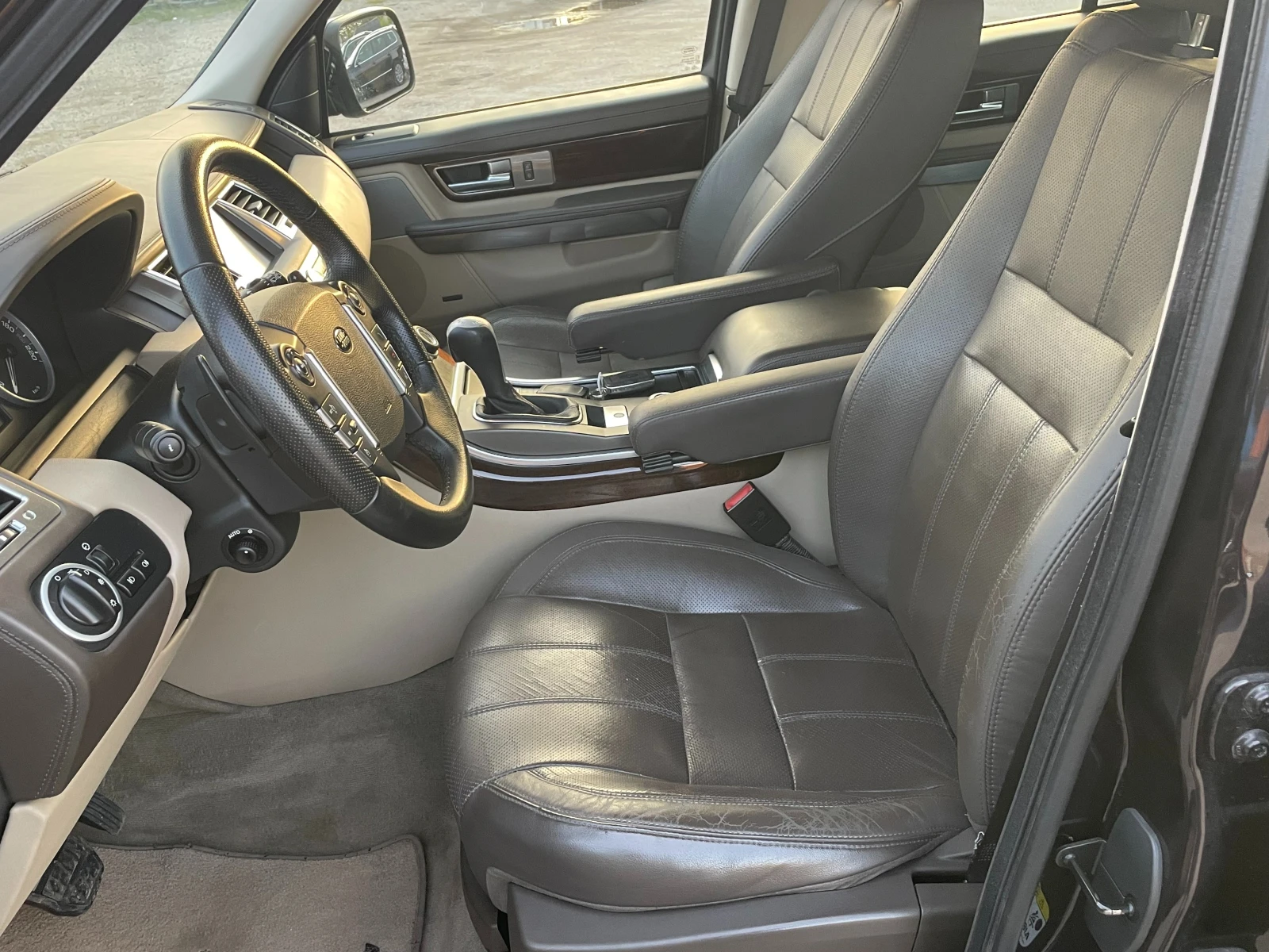 Land Rover Range Rover Sport НОВ ВНОС ИТАЛИЯ 4x4, снимка 9 - Автомобили и джипове - 54775182