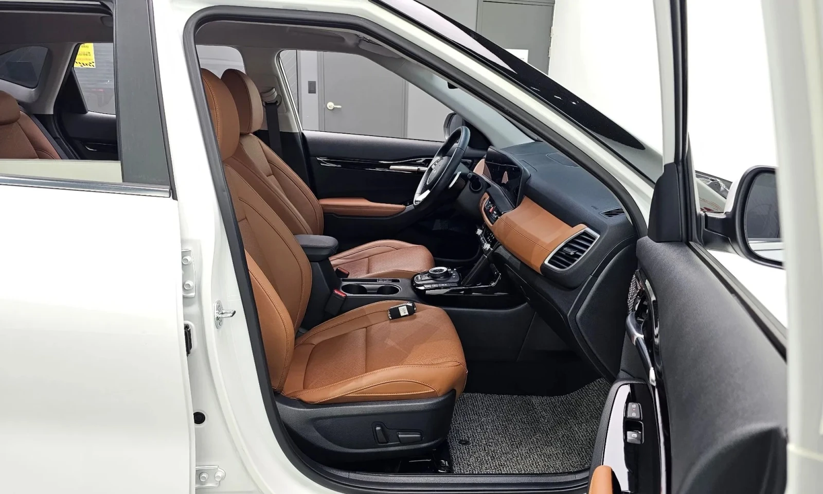 Kia Seltos Gasoline 2.0 2Wd Signature, снимка 17 - Автомобили и джипове - 55036465