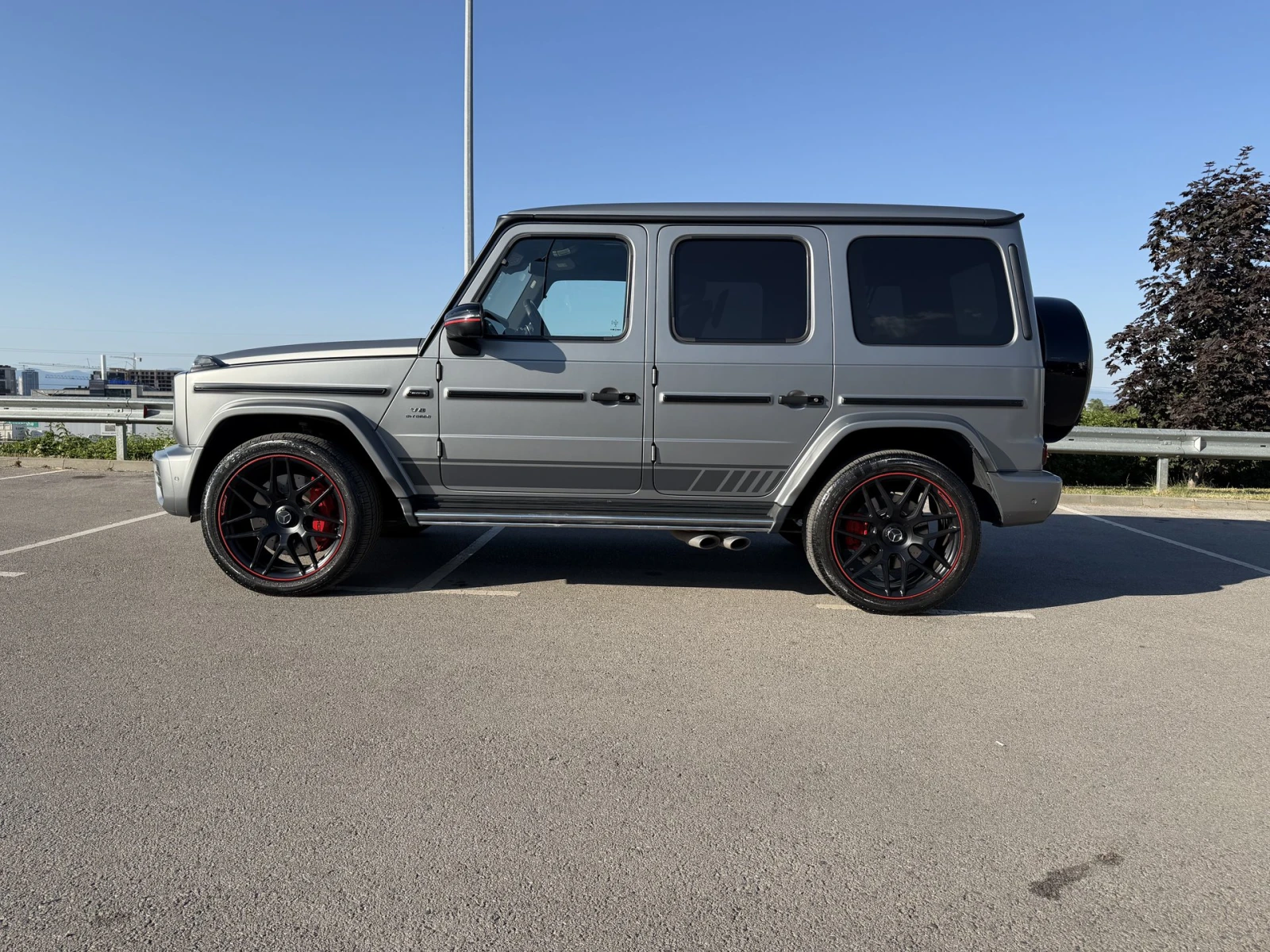 Mercedes-Benz G 63 AMG Edition 1, снимка 4 - Автомобили и джипове - 55298421