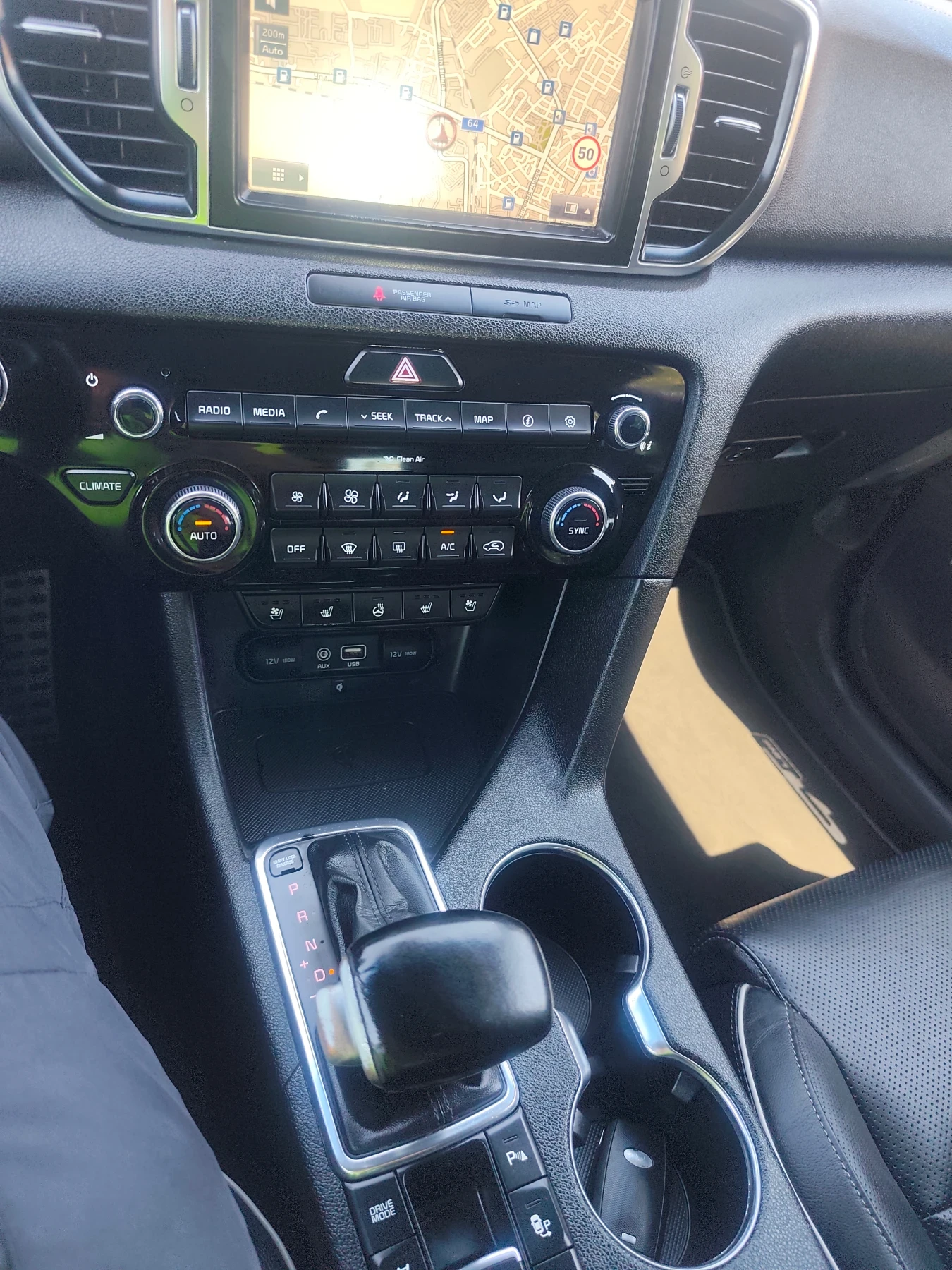 Kia Sportage GT-line, 4x4, full, Топ състояние! , снимка 13 - Автомобили и джипове - 55496078