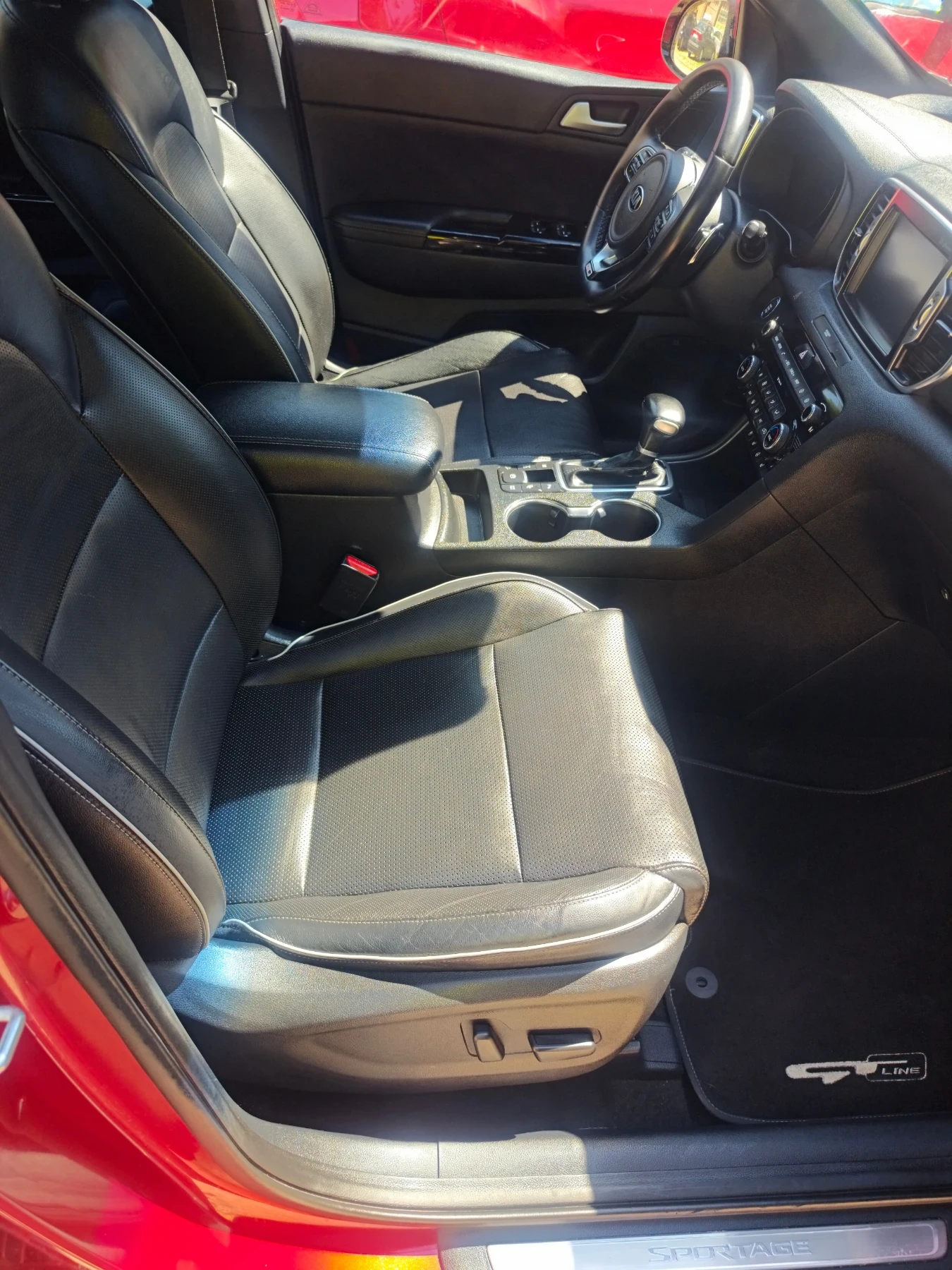 Kia Sportage GT-line, 4x4, full, Топ състояние! , снимка 12 - Автомобили и джипове - 55496078