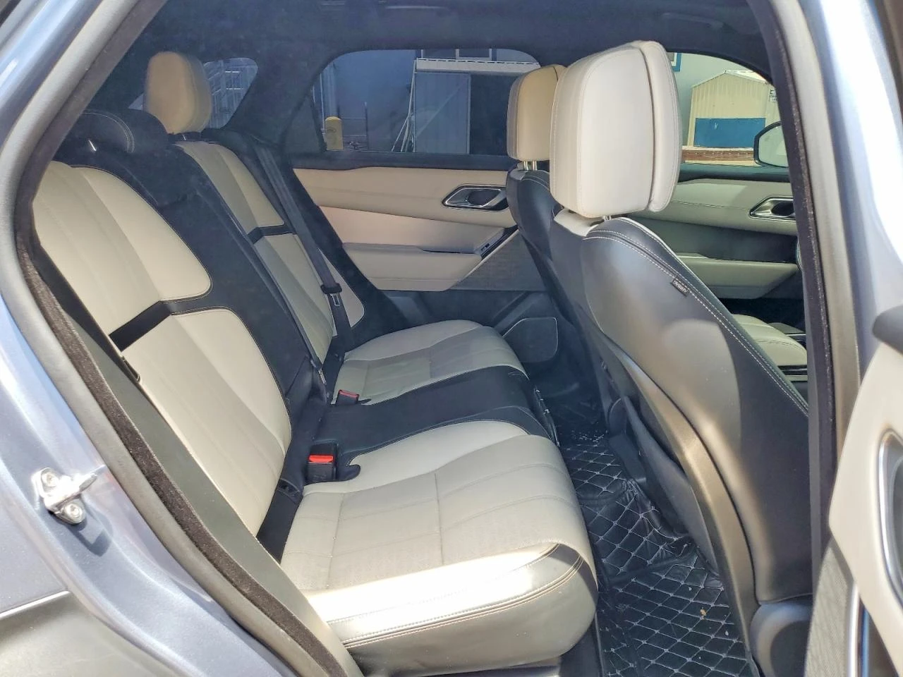 Land Rover Range rover 3.0l Velar R-Dynamic Hse, снимка 11 - Автомобили и джипове - 55931301