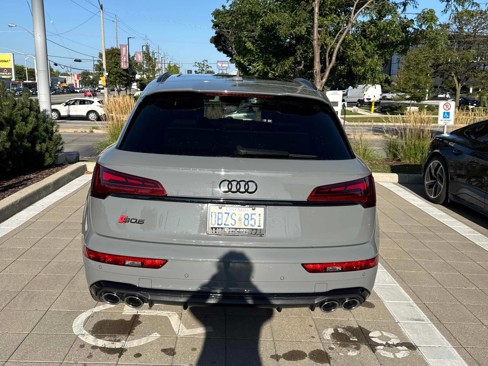 Audi SQ5 * Progressiv * CARFAX * ОТ ПРЕДСТАВИТЕЛСТВО* , снимка 4 - Автомобили и джипове - 56042722