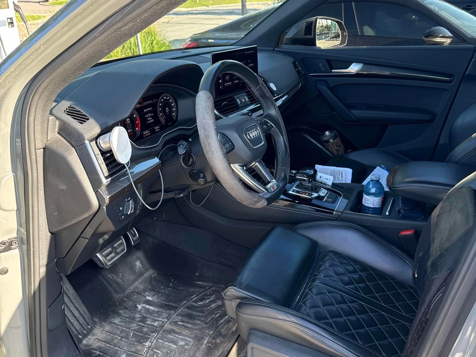 Audi SQ5 * Progressiv * CARFAX * ОТ ПРЕДСТАВИТЕЛСТВО* , снимка 5 - Автомобили и джипове - 56042722