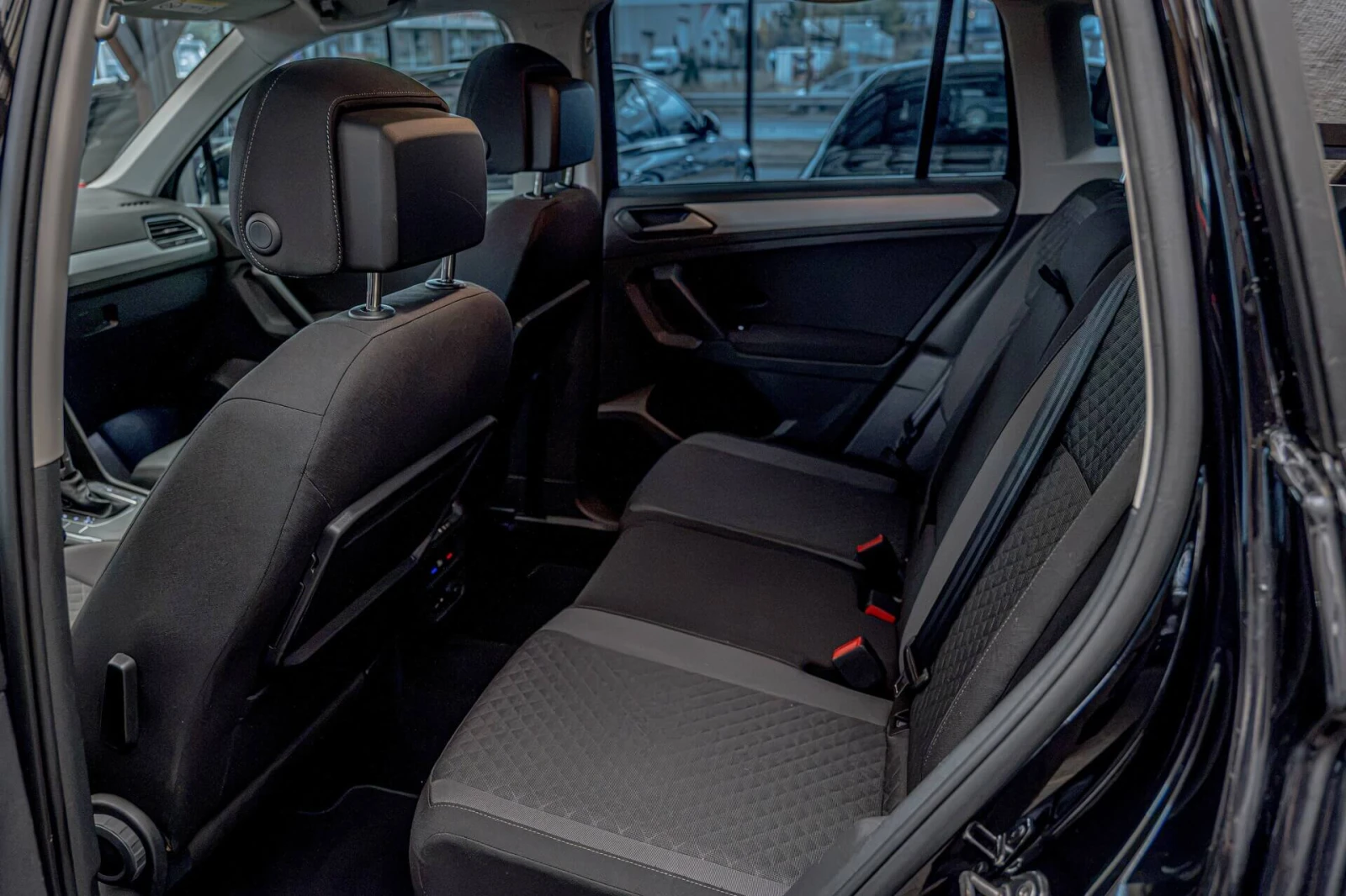 VW Tiguan 2.0TDI/DSG/PDC/75000KM/Lane Assist | Mobile.bg � ����������� 8