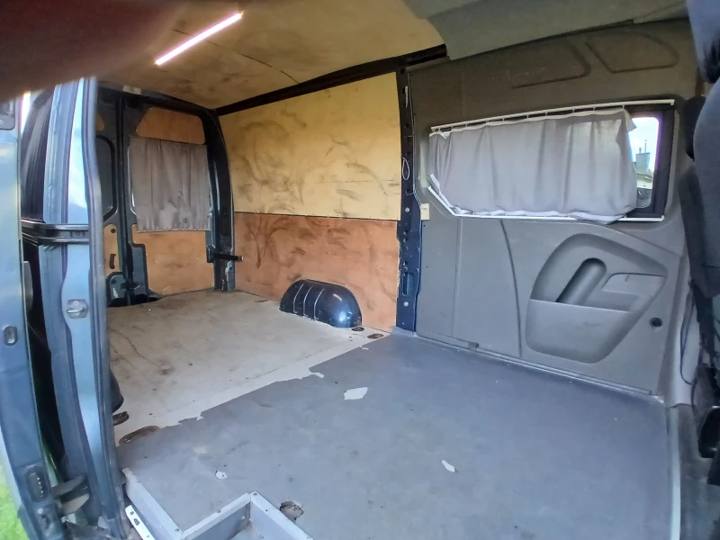 Renault Master, снимка 9 - Бусове и автобуси - 52513725