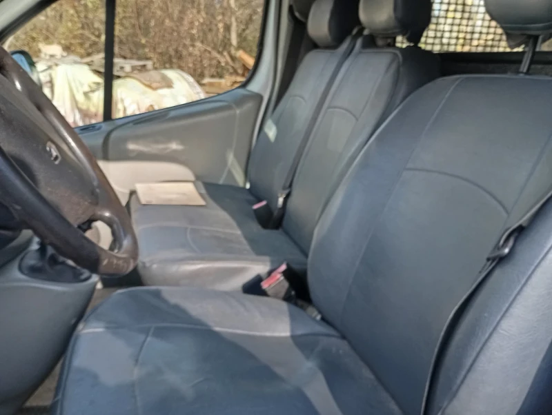 Renault Trafic 1.9, снимка 8 - Бусове и автобуси - 52534202