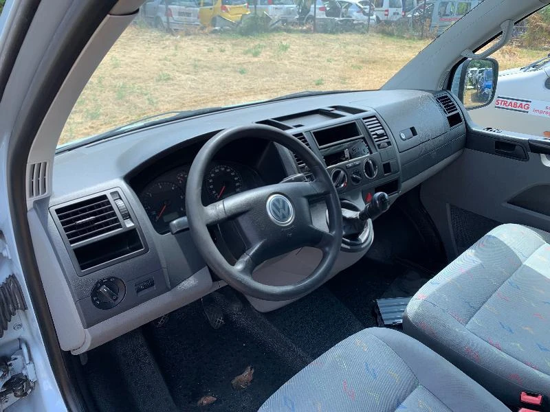 VW T5 1.9TDI,102кс.BRS,КЛИМАТИК, снимка 4 - Бусове и автобуси - 26065263