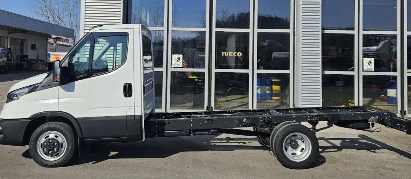 Iveco Daily 35C16 / 3.0 мотор /Чисто Нов  - изображение 2
