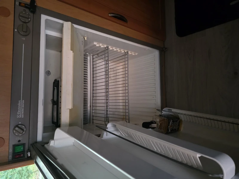 Кемпер Fiat Дукато , снимка 17 - Каравани и кемпери - 53566277