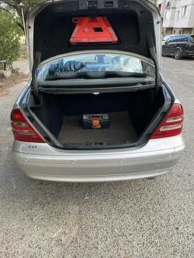 Mercedes-Benz C 200 2.2 CDI, снимка 11