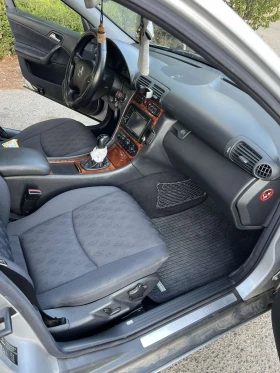 Mercedes-Benz C 200 2.2 CDI, снимка 8