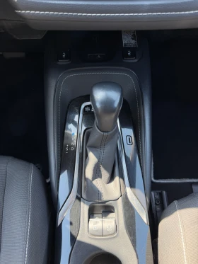 Toyota Corolla 2.0 Hybrid, снимка 9
