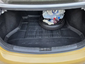 Hyundai Elantra GAZ, снимка 13