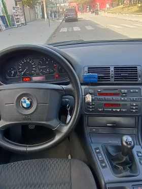 BMW 318, снимка 12