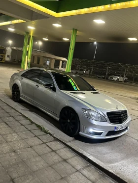 Mercedes-Benz S 500, снимка 1