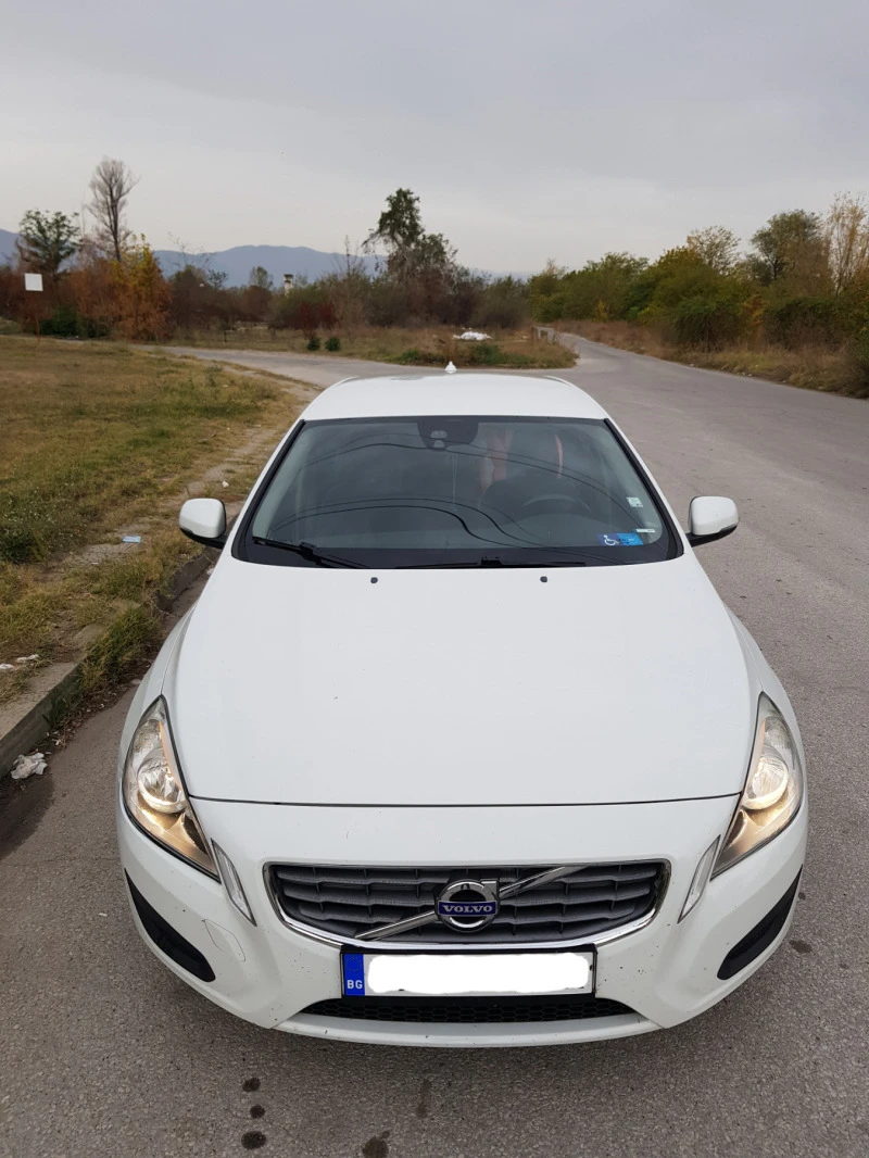 Volvo V60 Drive, снимка 5 - Автомобили и джипове - 48351510