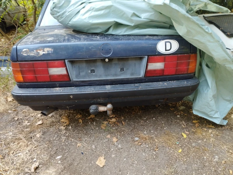 BMW 318 1.8, снимка 2 - Автомобили и джипове - 47031033