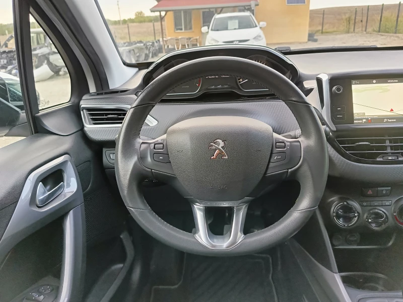 Peugeot 2008 1.2 i* Нави* НОВА, снимка 16 - Автомобили и джипове - 47273249