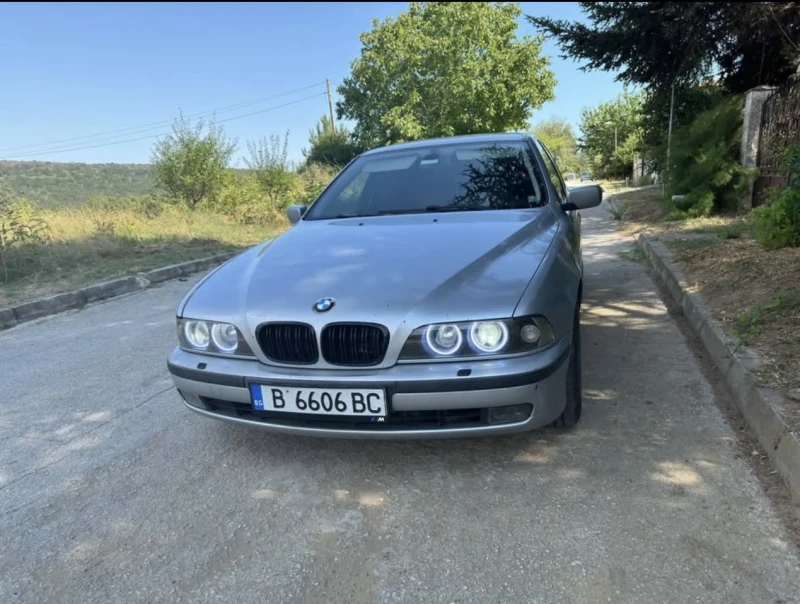 BMW 523, снимка 2 - Автомобили и джипове - 47324083