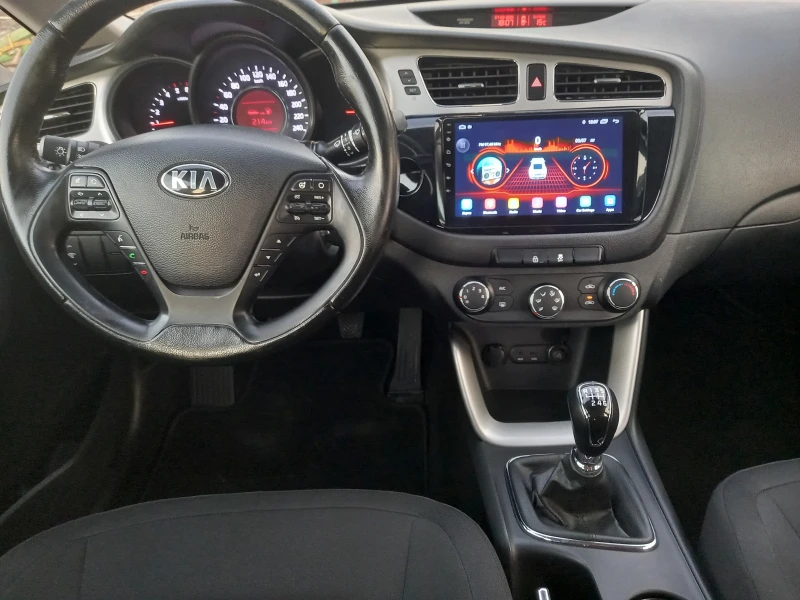 Kia Ceed 1.4 -90KC  HAВИГАЦИЯ, снимка 13 - Автомобили и джипове - 49530385