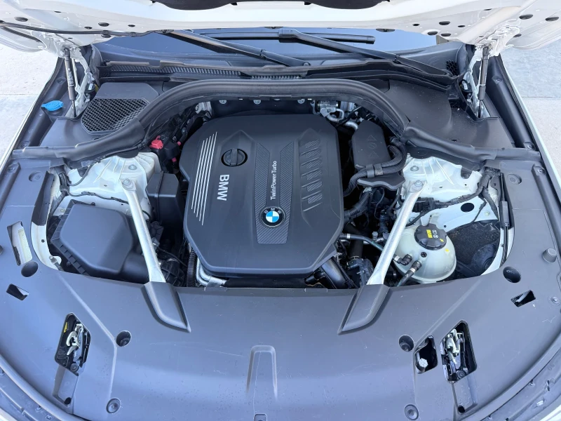 BMW 6 GT 630d M PAKET* X-Drive* LED* HEAD UP* UNIKAT* , снимка 17 - Автомобили и джипове - 51970077