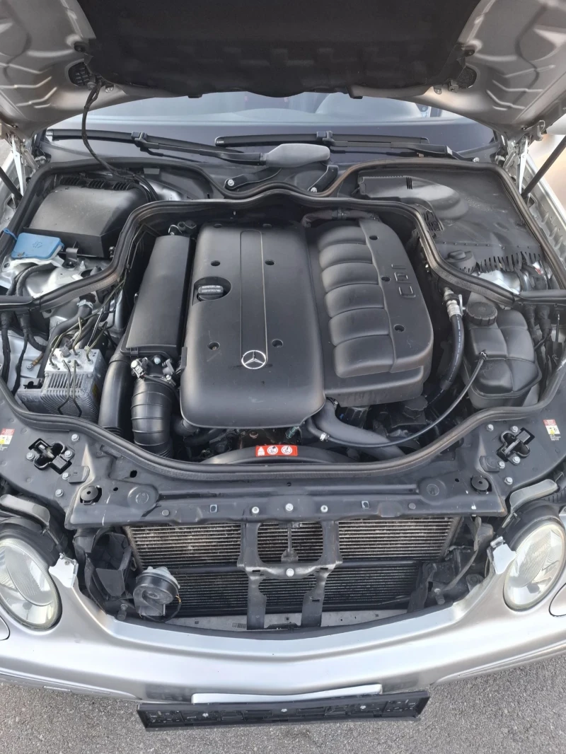 Mercedes-Benz E 320 3.2CDI 204к.с АВТОМАТИК , снимка 10 - Автомобили и джипове - 52806085