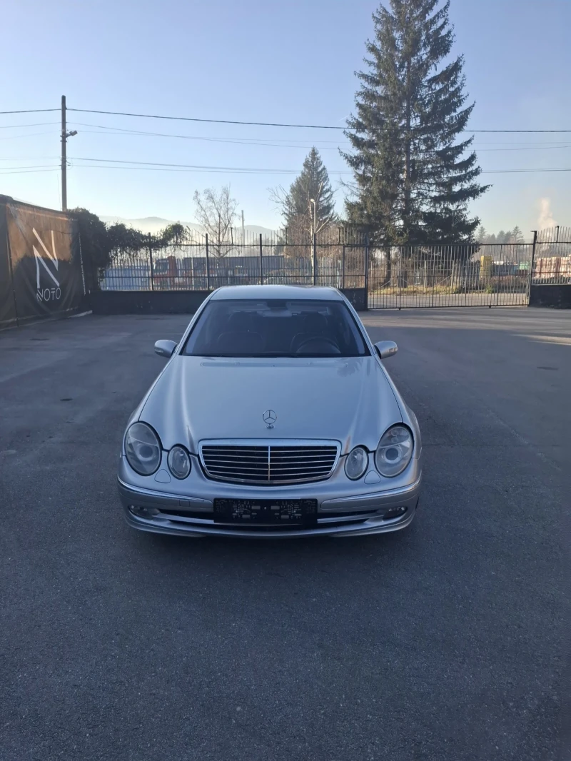 Mercedes-Benz E 320 3.2CDI 204к.с АВТОМАТИК , снимка 3 - Автомобили и джипове - 52806085