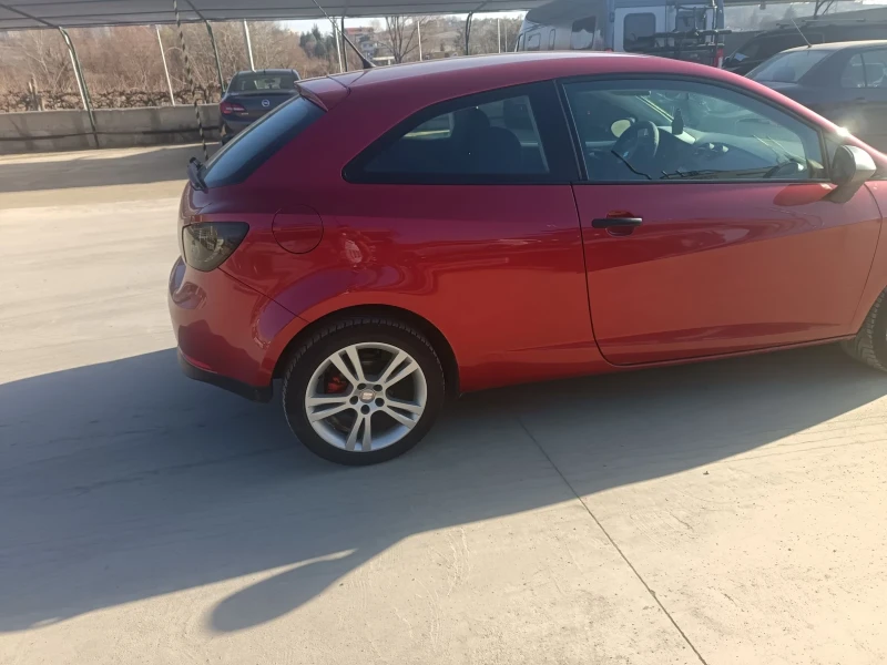 Seat Ibiza 1.6 TDI , снимка 5 - Автомобили и джипове - 52855727