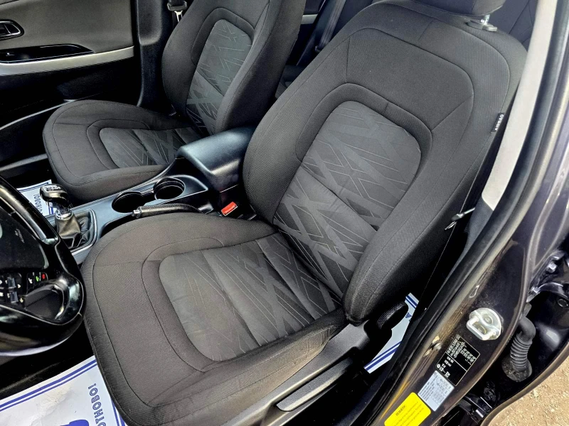 Kia Ceed ПРОМО ЦЕНА/KATO НОВ/1.6i/135hp, снимка 9 - Автомобили и джипове - 53086370