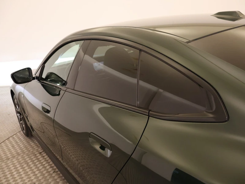 BMW i4 35, снимка 11 - Автомобили и джипове - 53088527