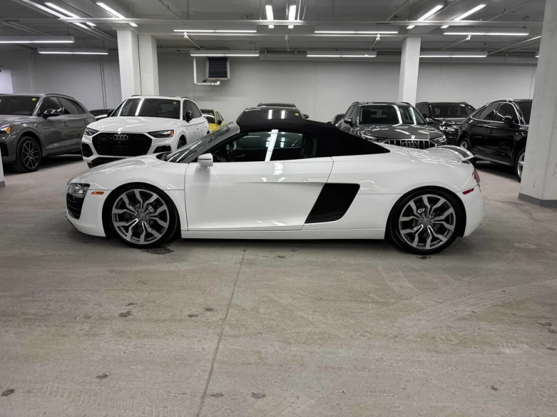 Audi R8 2014 * V8 Spyder * КАБРИО * ОТ ПРЕДСТАВИТЕЛСТВО, снимка 4 - Автомобили и джипове - 53282145