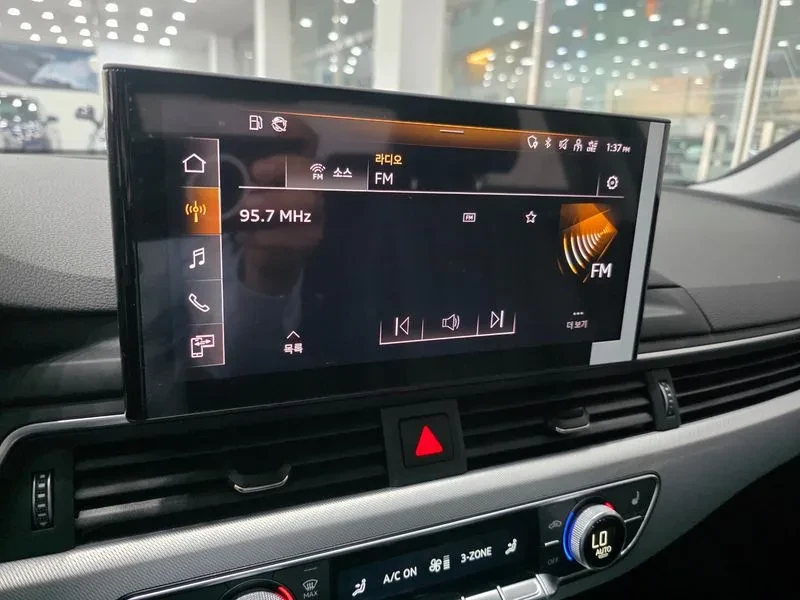 Audi A4 2.0 TDI Quattro, снимка 15 - Автомобили и джипове - 55621595