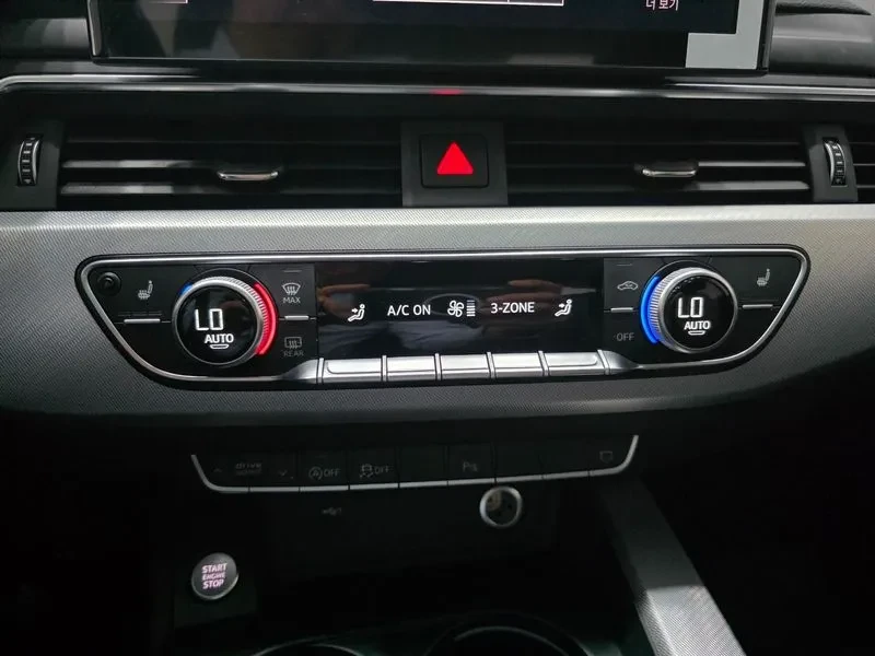 Audi A4 2.0 TDI Quattro, снимка 16 - Автомобили и джипове - 55621595