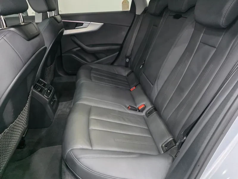 Audi A4 2.0 TDI Quattro, снимка 11 - Автомобили и джипове - 55621595