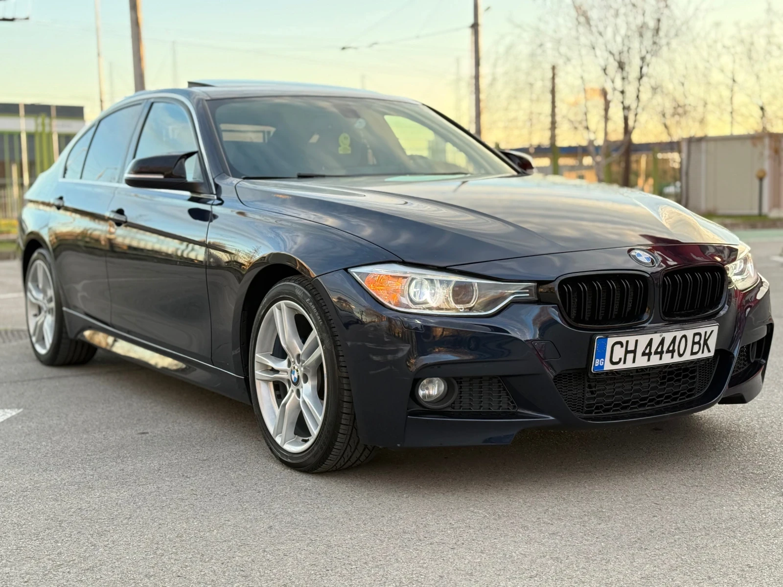 BMW 320 M-Pack* ПОДГРЕВ* ПАРКТРОНИК* АВТОПИЛОТ* КОЖА, снимка 1