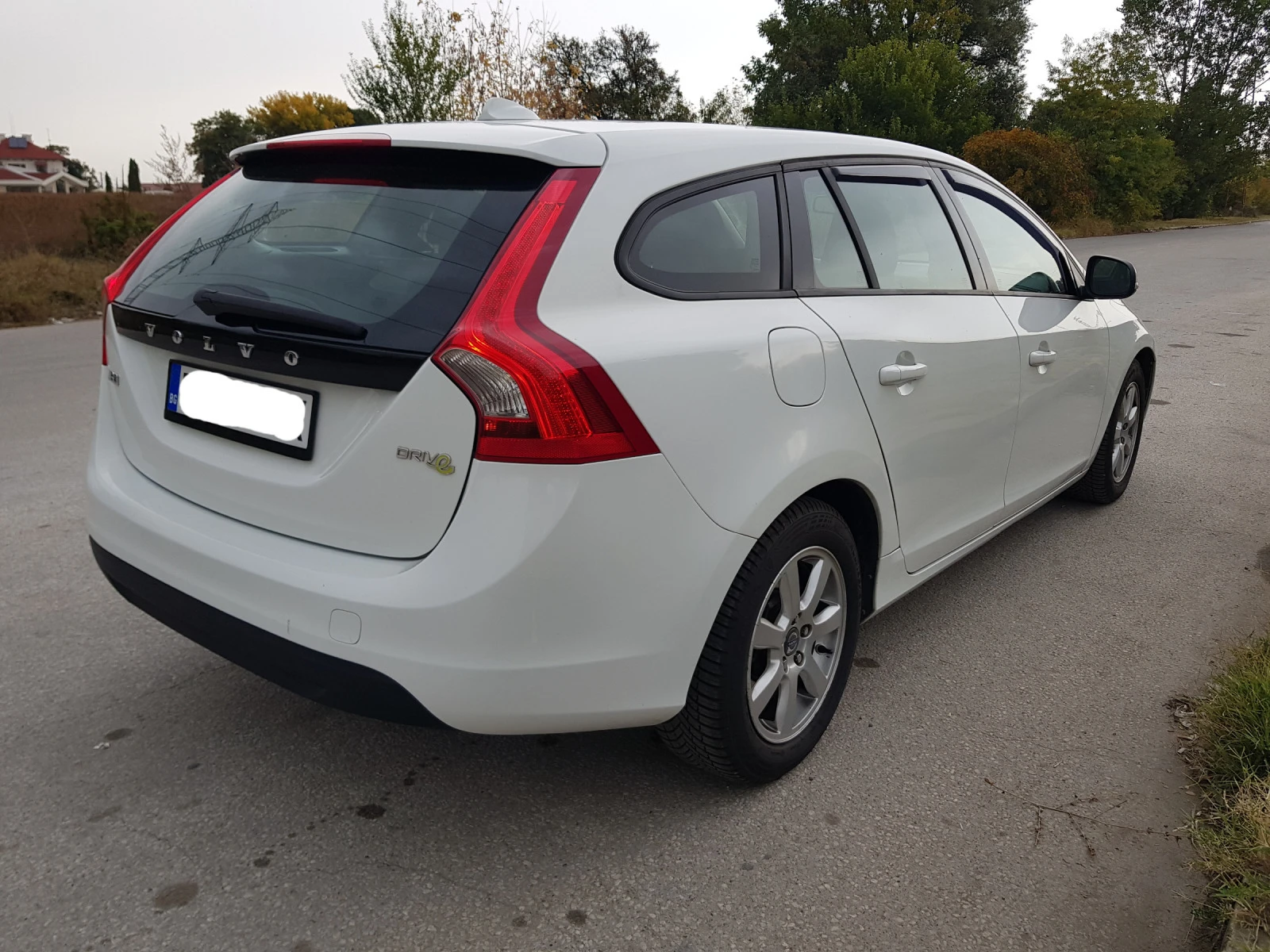 Volvo V60 Drive - изображение 6