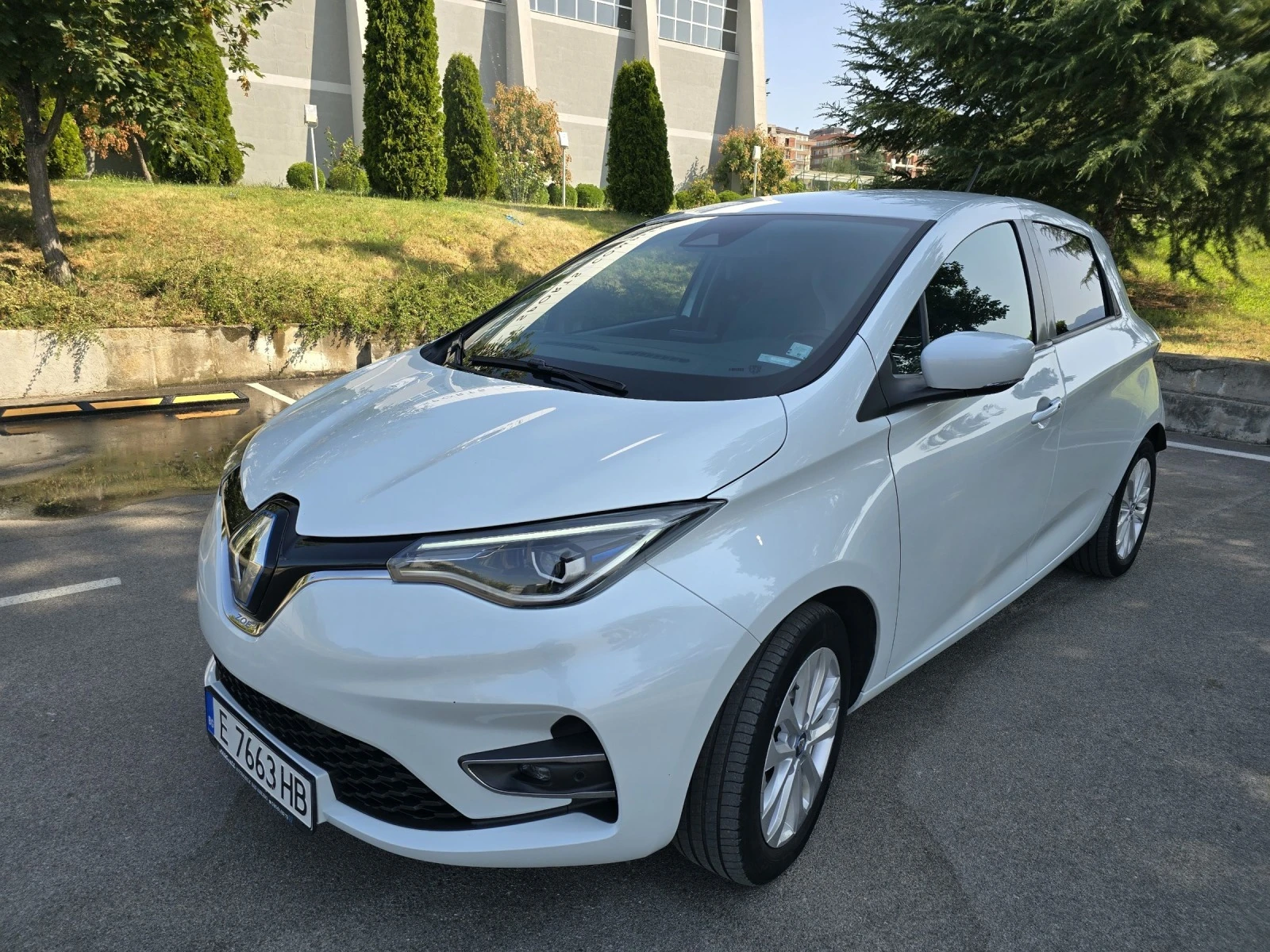 Renault Zoe ZE50 R135 INTENSE - изображение 2