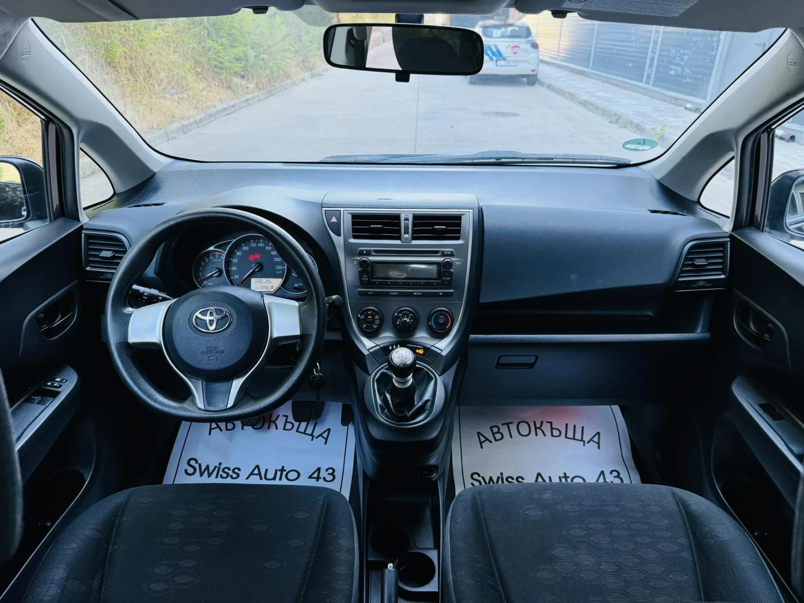 Toyota Verso S 1.3 VVT-i - изображение 10