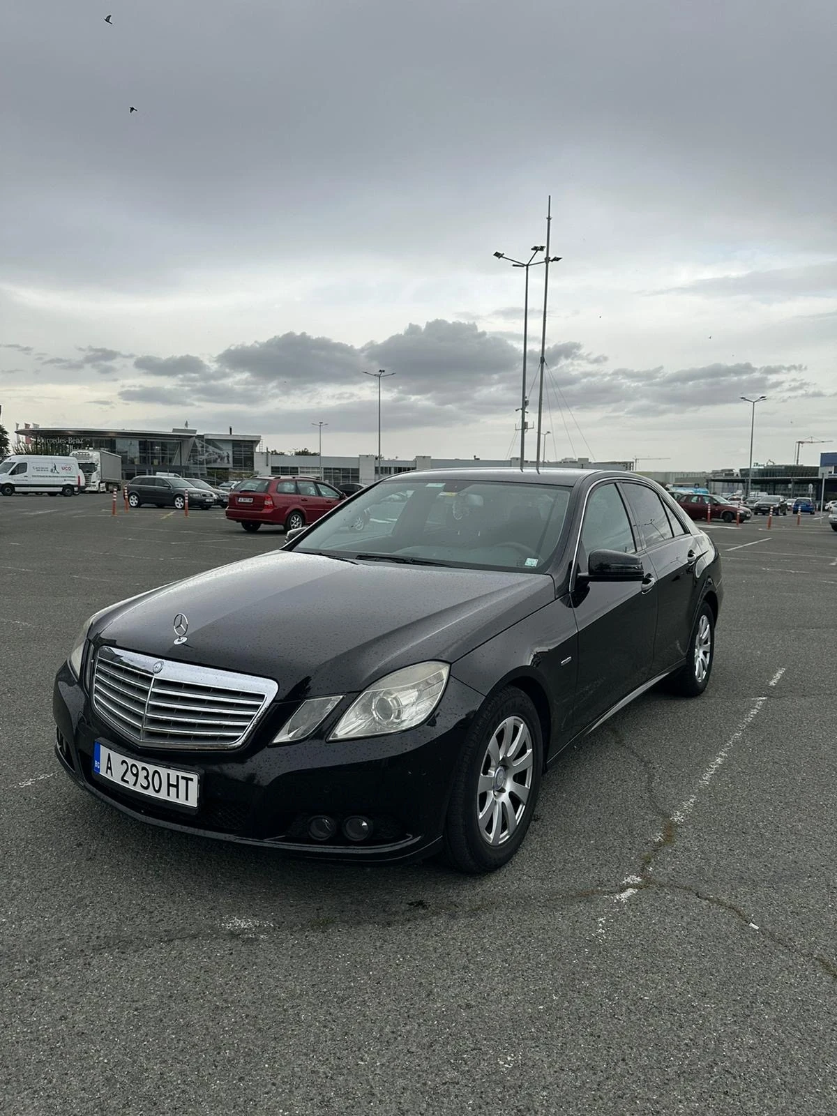 Mercedes-Benz E 220  - изображение 6