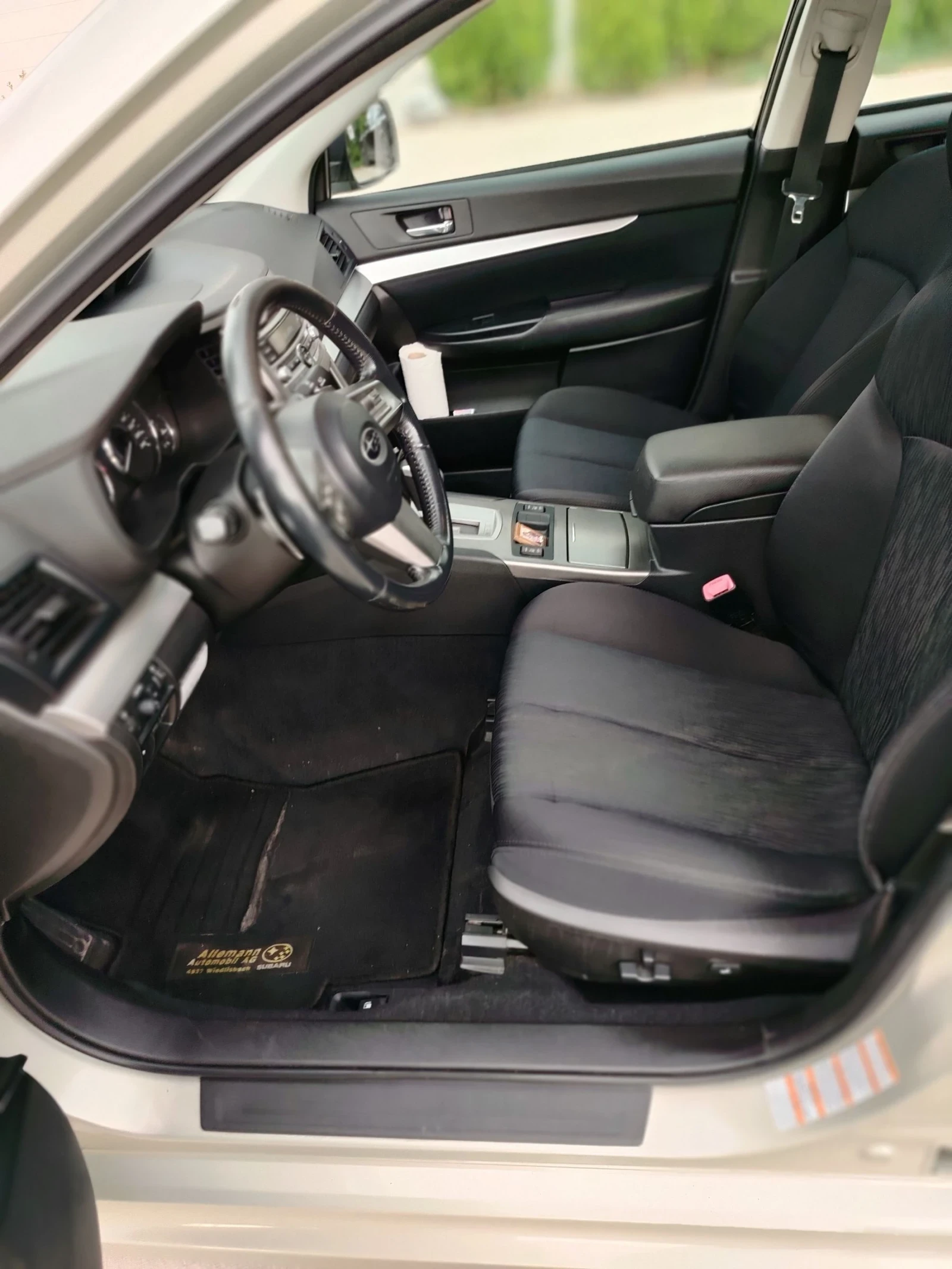 Subaru Legacy 2.0 Бензин  Швейцария  - изображение 9