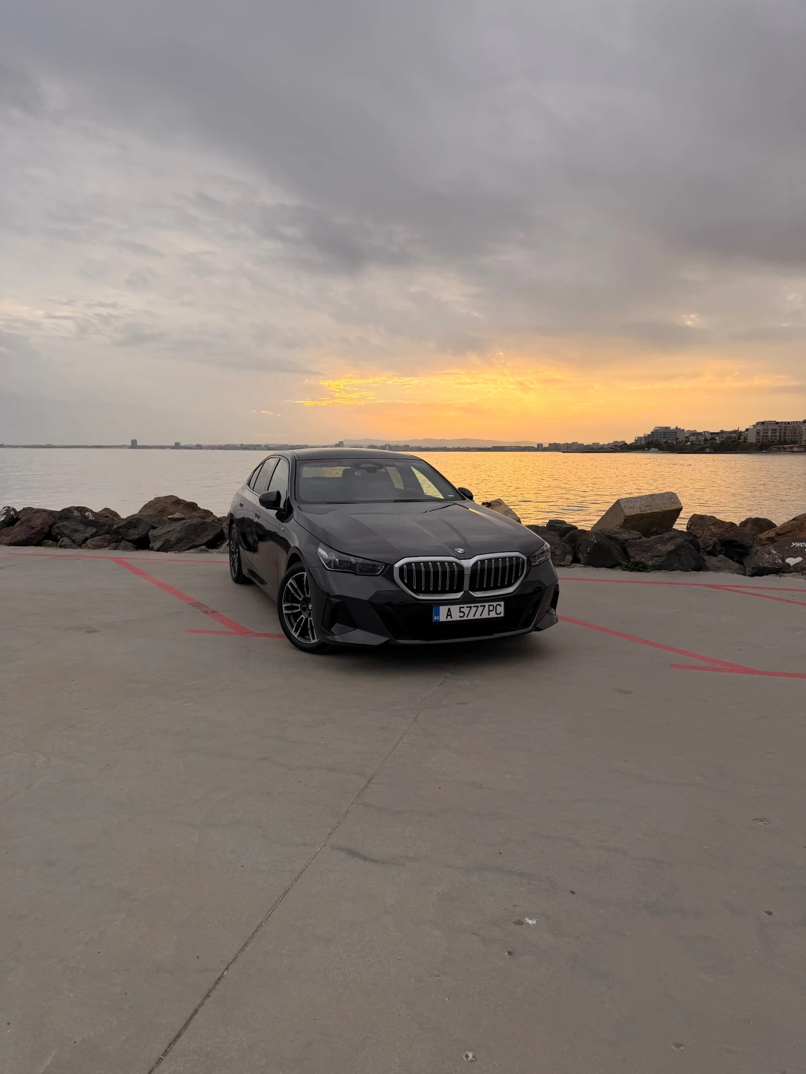 BMW 520 G60 mild hybrid  | Mobile.bg   1