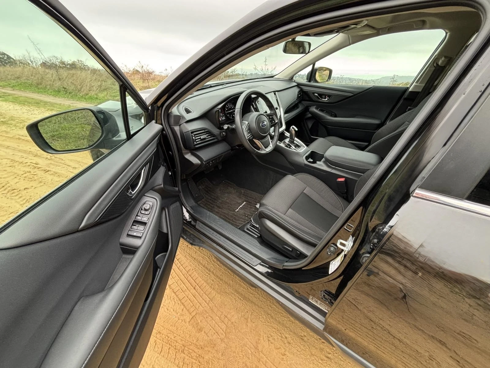 Subaru Outback Premium | Mobile.bg   6