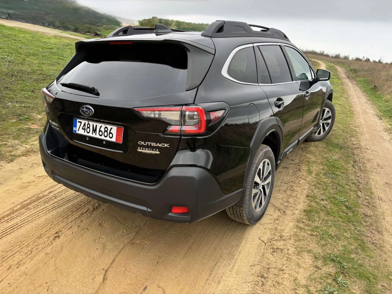 Subaru Outback Premium | Mobile.bg   5