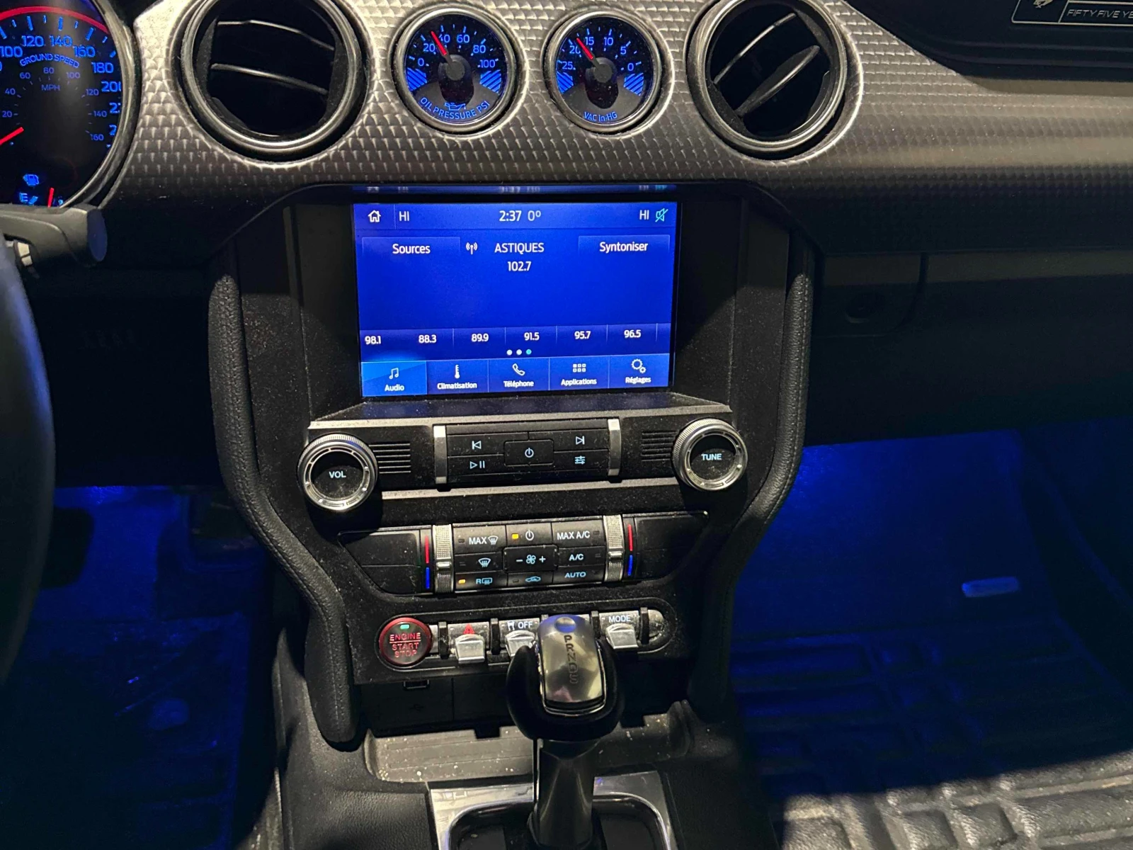 Ford Mustang GT * * CARFAX * * АВТО КРЕДИТ * *  - изображение 8